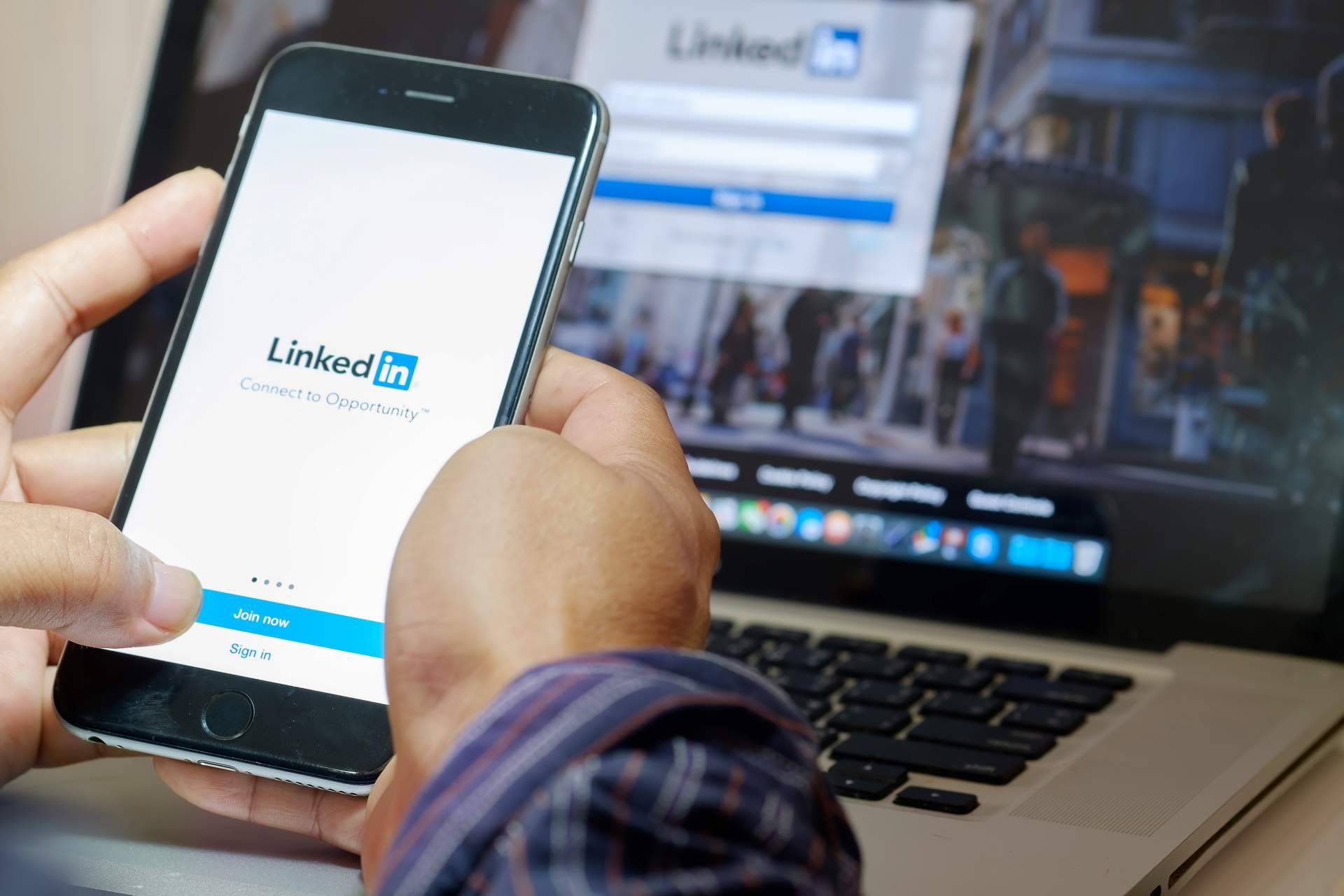 LinkedIntutorial presenta cómo usar LinkedIn para empresas
