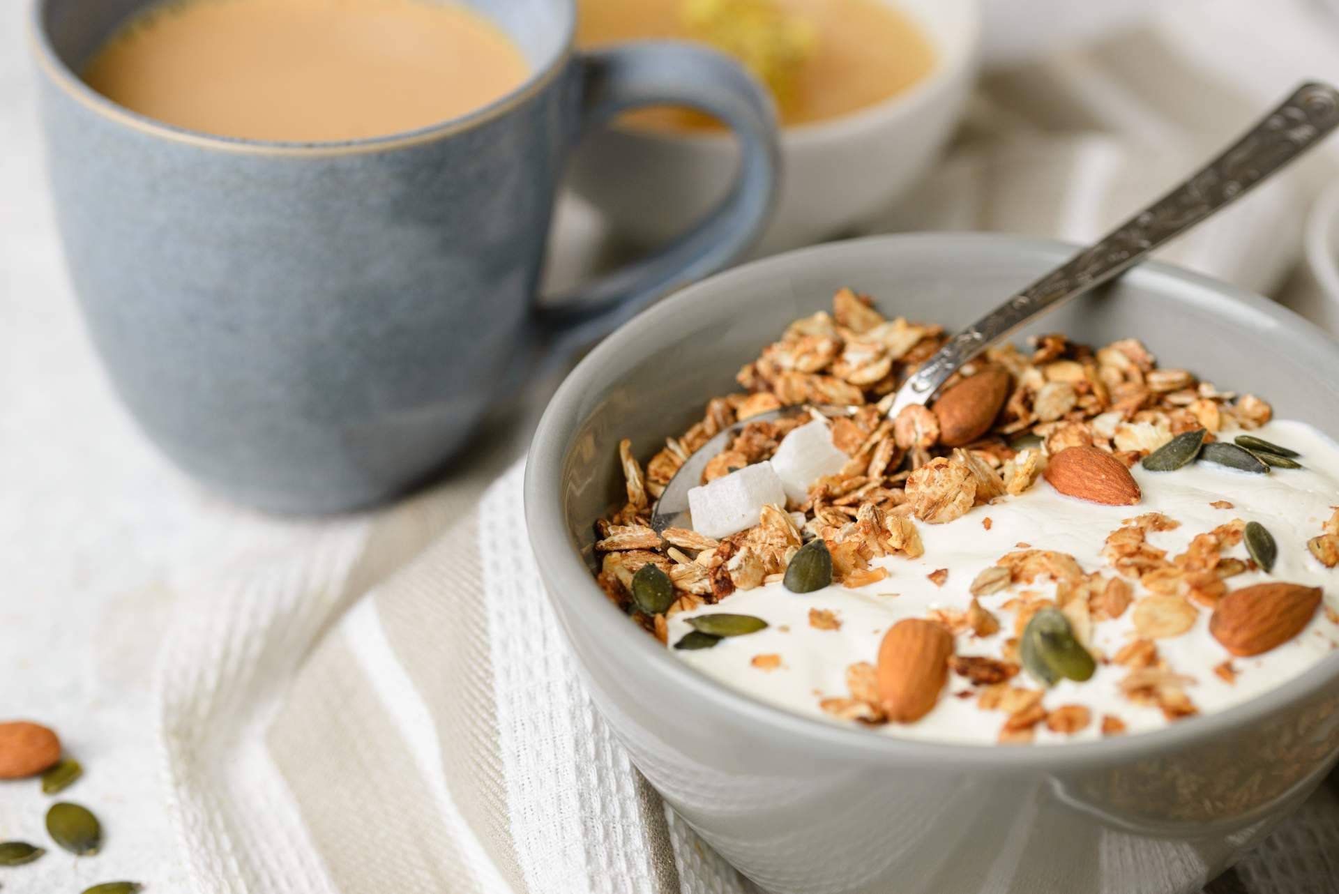 Kisitum presenta las principales ventajas de la granola en la alimentación diaria