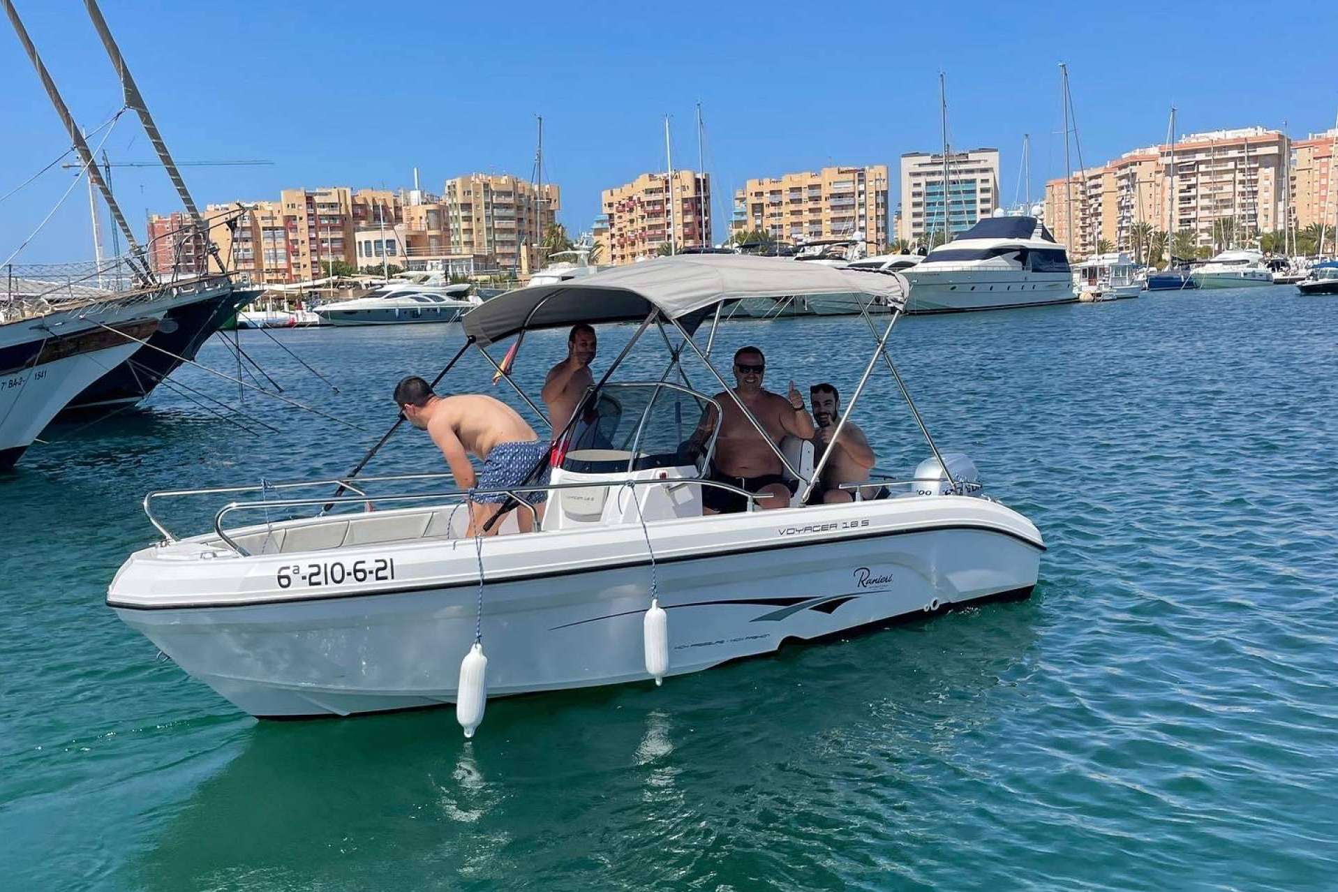 Kalima Charter permite obtener la Licencia de Navegación en Murcia