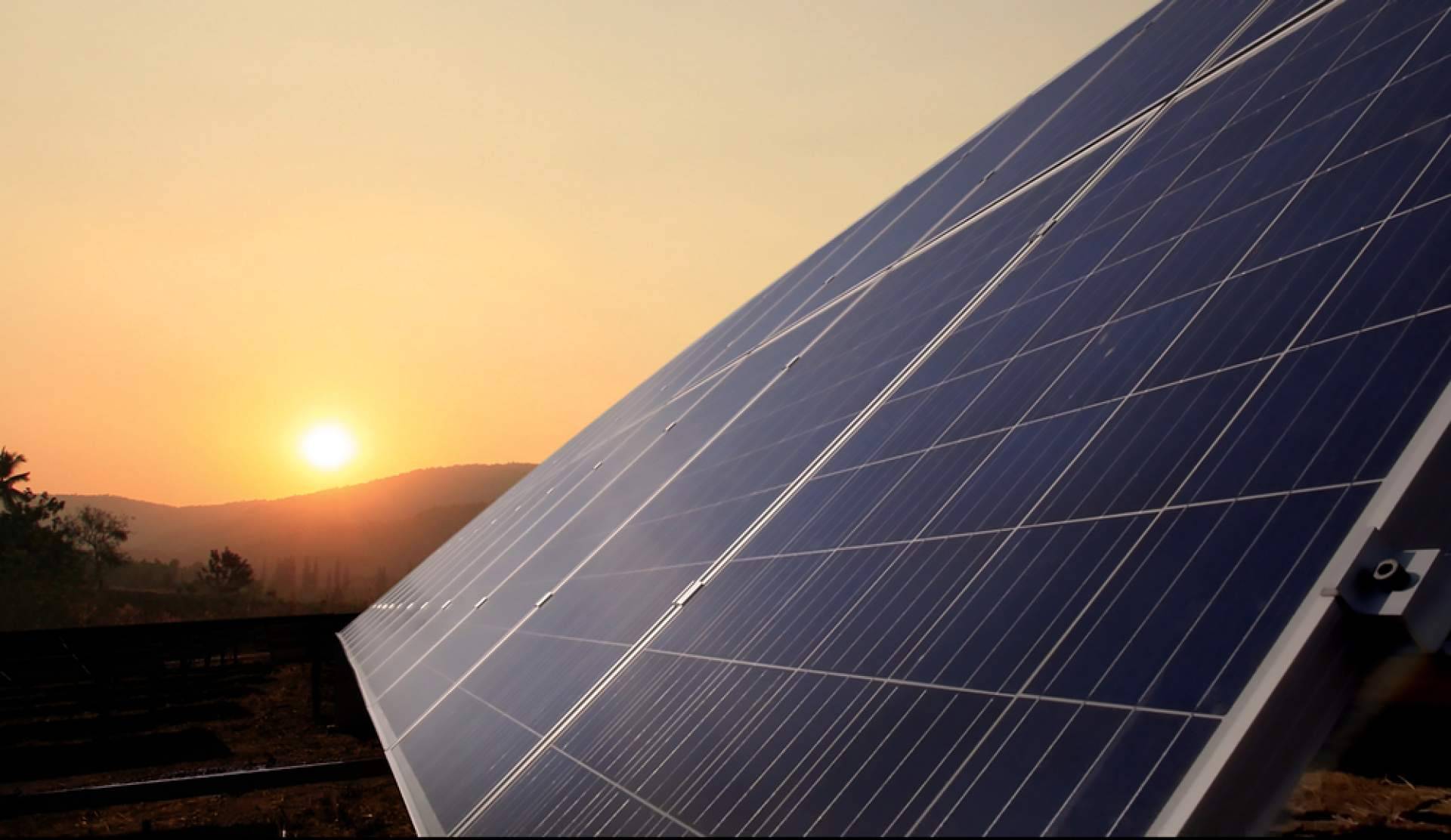Cuánto se ahorra instalando placas solares en el hogar, por AmagiSolar