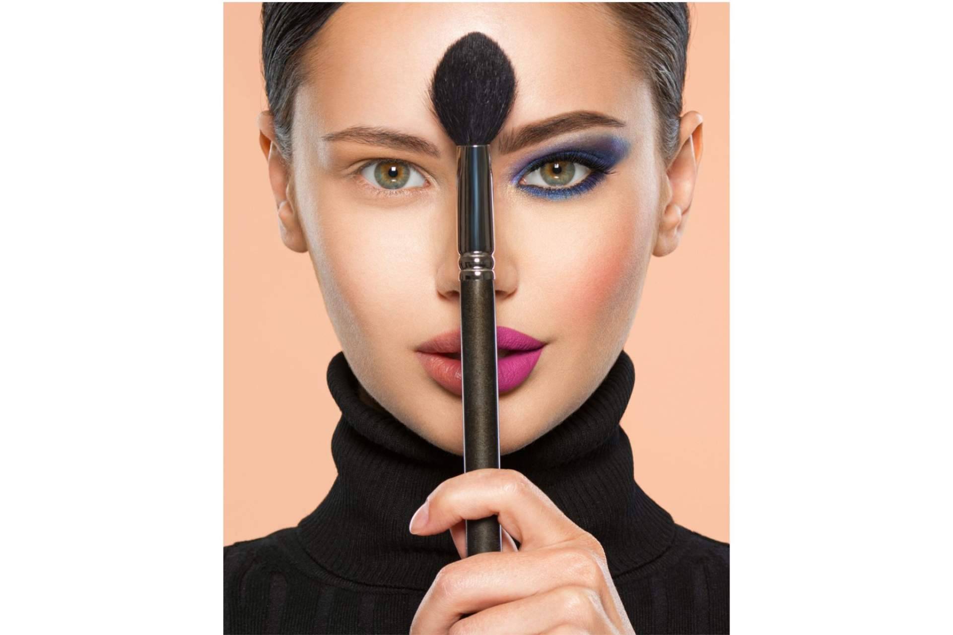 ¿Qué ofrecen los cursos de maquillaje en Madrid de la escuela Asociación de Maquilladores Españoles?